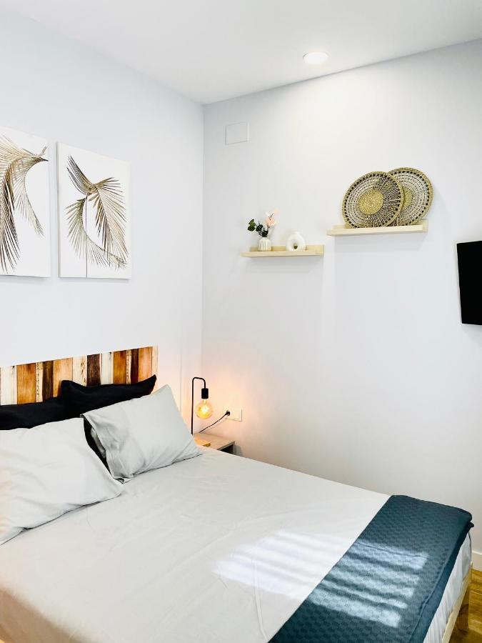 Villa Verde Madrid Exteriör bild