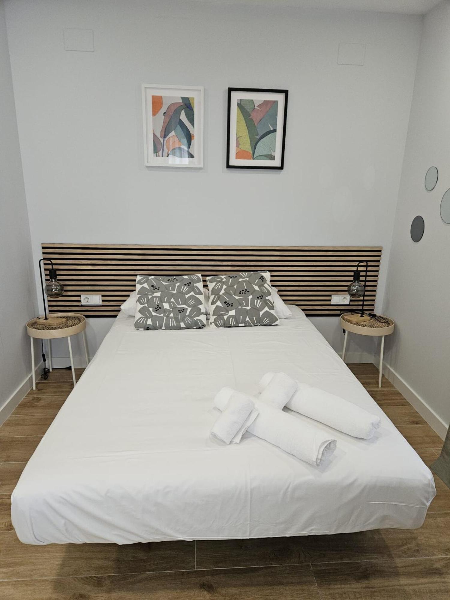 Villa Verde Madrid Exteriör bild